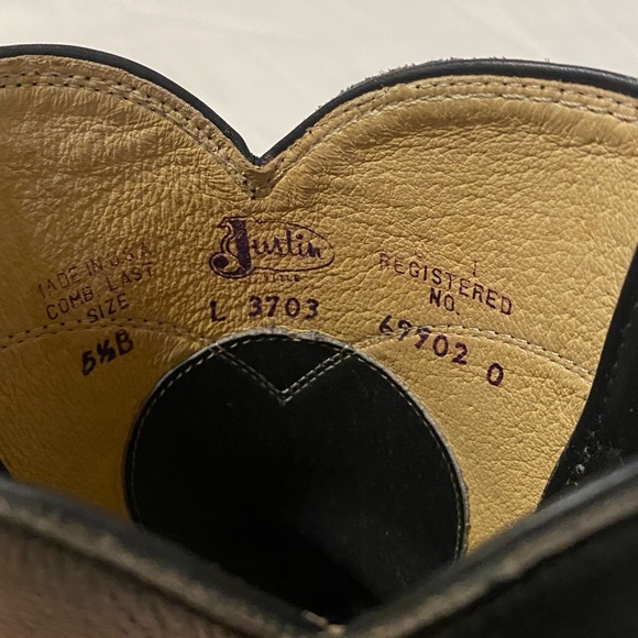 JUSTIN BLACK BOOTS! - Picture 3 of 8